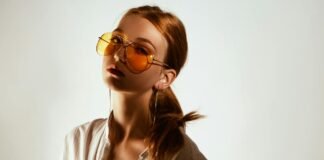 10 Must-Have Fashion Trends for 2024 stylish women