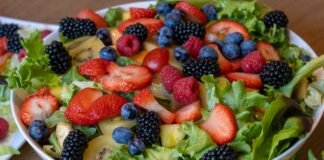 10 Quick and Healthy Summer Snacks for Busy Lifestyles